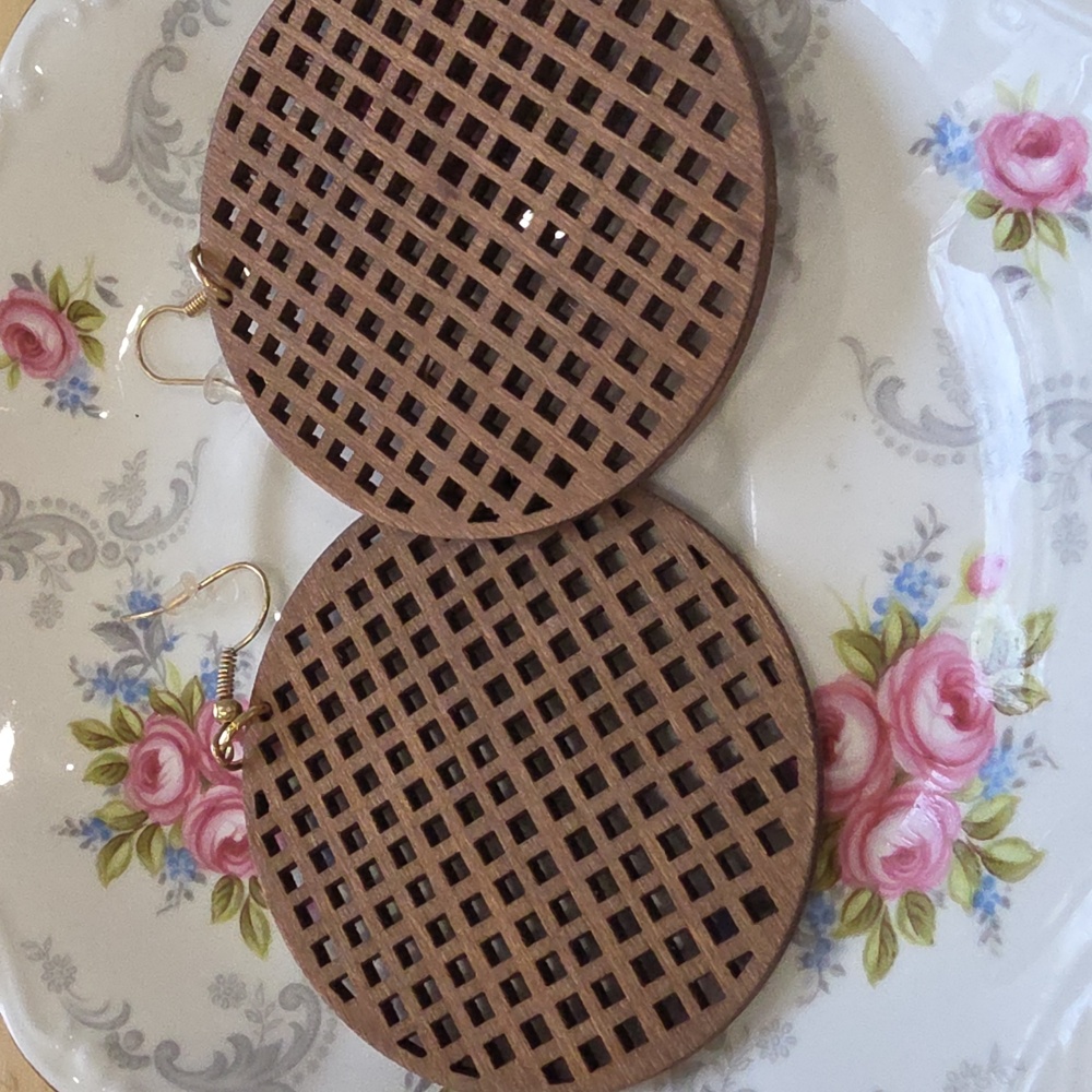 Plunder Brown Woven Earrings